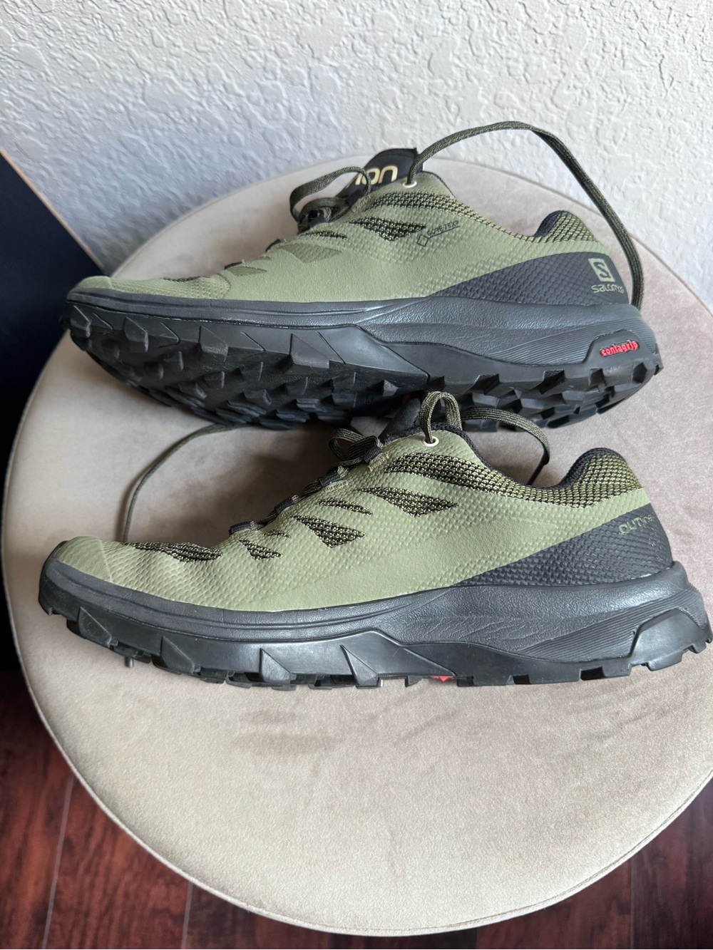 Salomon OUTline GTX Men's Hiking Shoes Burnt Olive Green Size 8 GORE-TEX